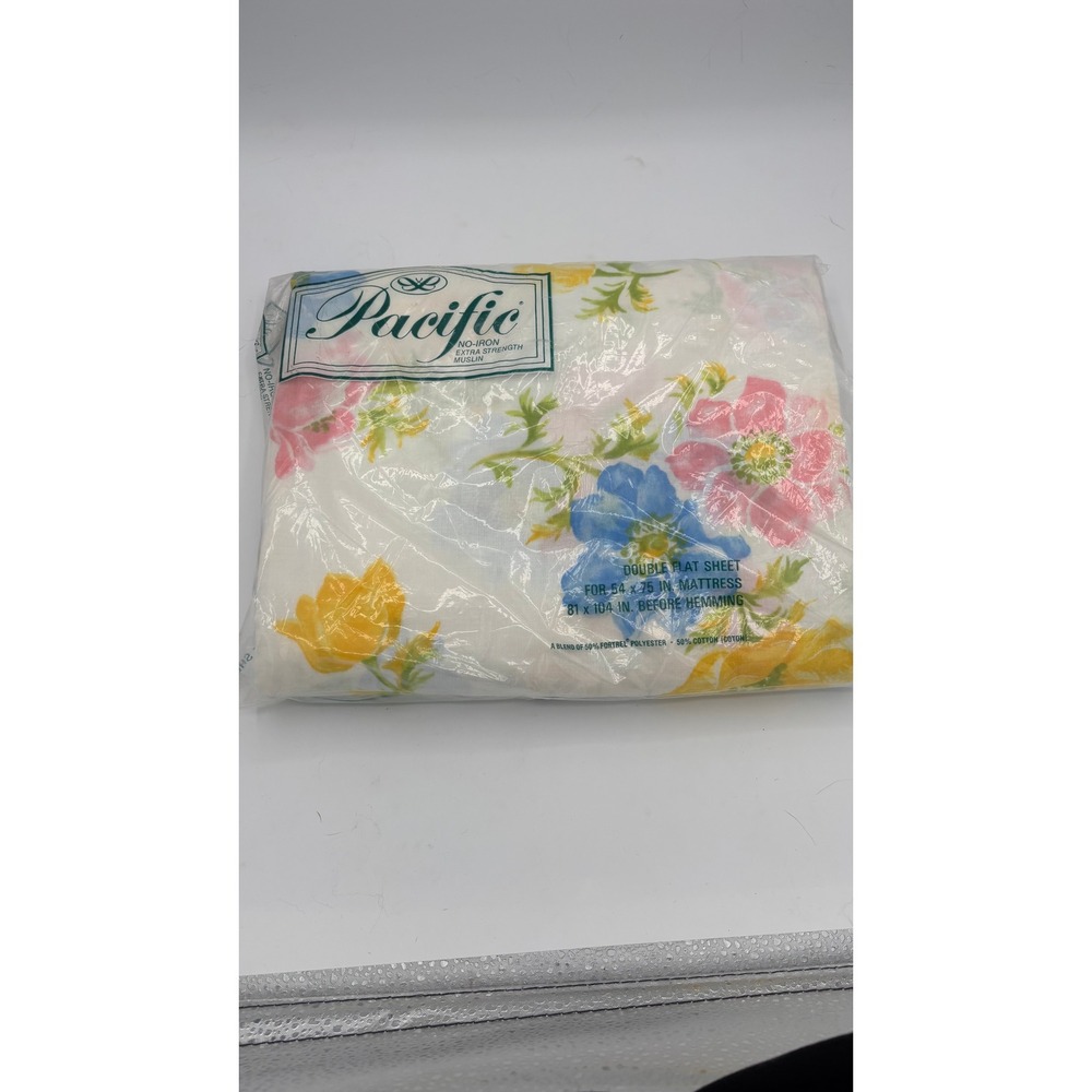 Pacific Flat Sheet Double Full White Floral Anemones Vintage No Iron Muslin